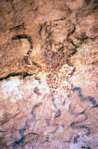 Crenalated arch
